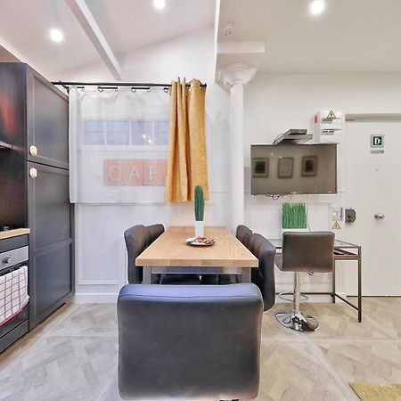 38 Atelier Mona Lisa Apartment Paris Exterior photo